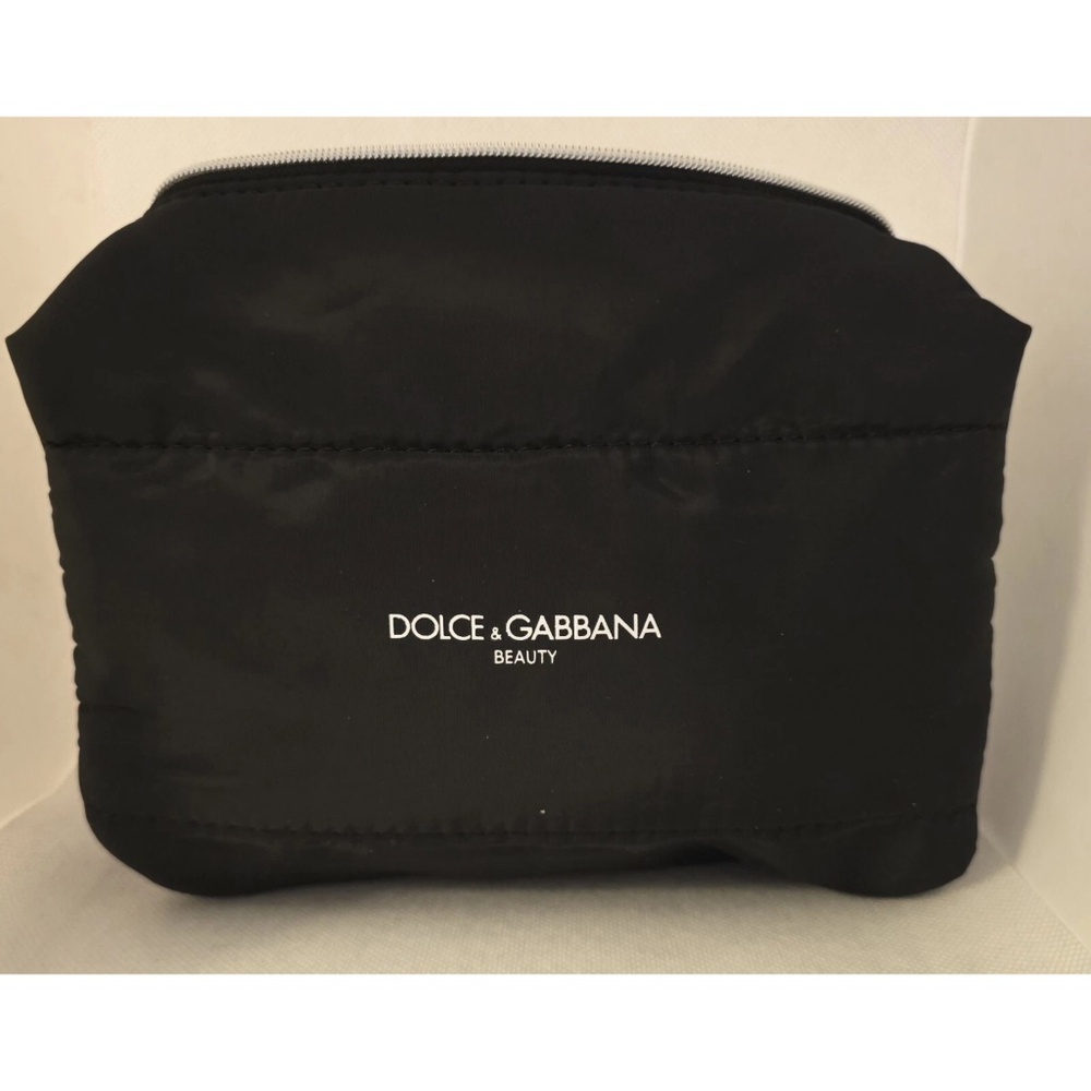 NEW Dolce & Gabbana Black Cosmetic Bag Beauty Make-Up Bag Zipper Pouch!